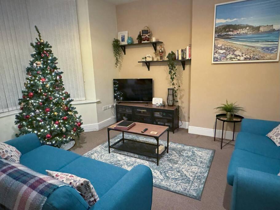 Private Parking, Central Llandudno, King Bed With Ensuite At Clement Lodge 外观 照片