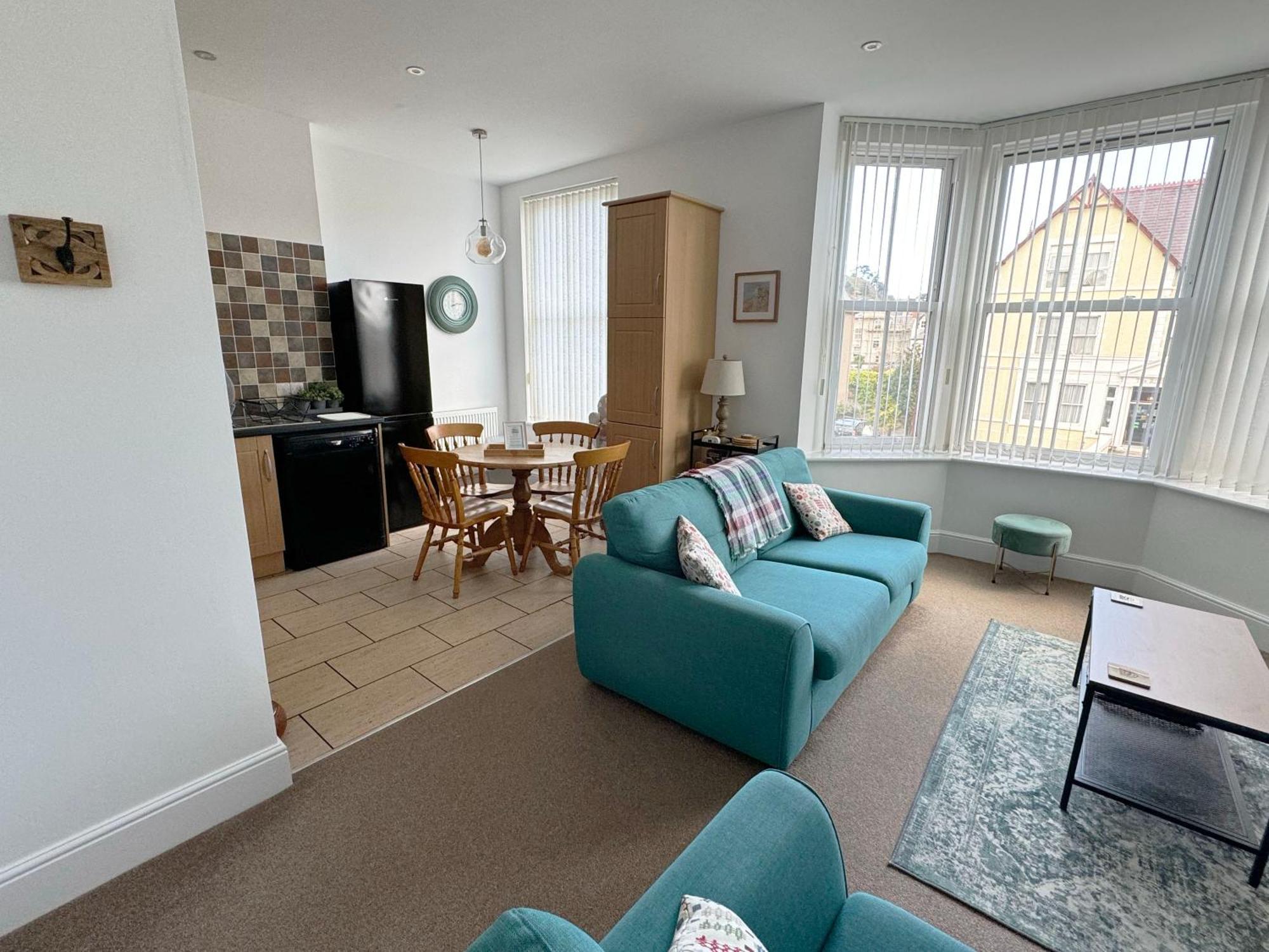 Private Parking, Central Llandudno, King Bed With Ensuite At Clement Lodge 外观 照片